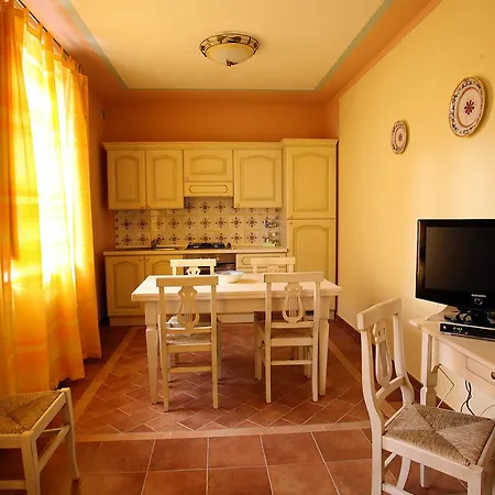 Residenze L'uncinaia House