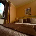 Residenze L'uncinaia House 4*