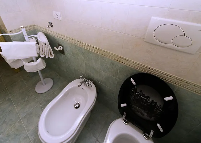 Residenze L'uncinaia House 4* Perugia